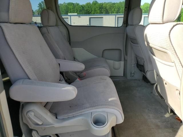 2004 Nissan Quest S