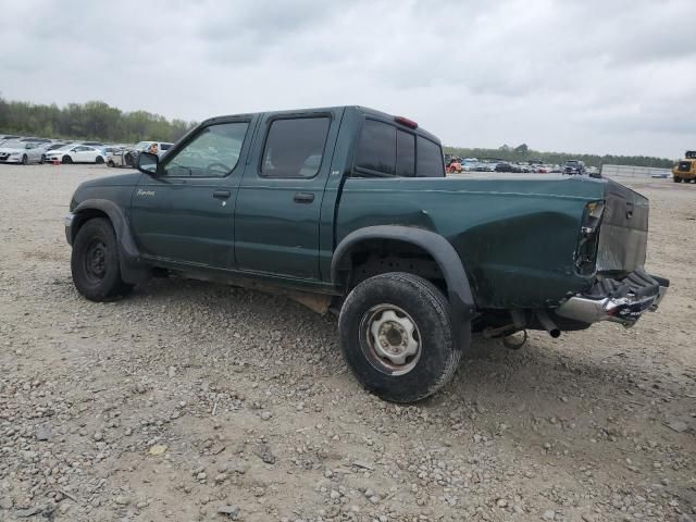 2000 Nissan Frontier Crew Cab XE