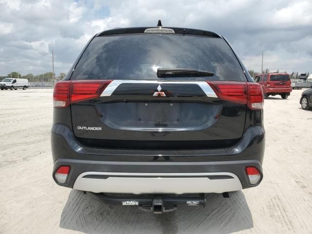 2020 Mitsubishi Outlander ES