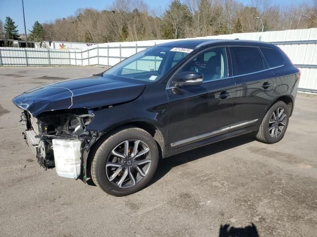 2017 Volvo XC60 T6 Dynamic