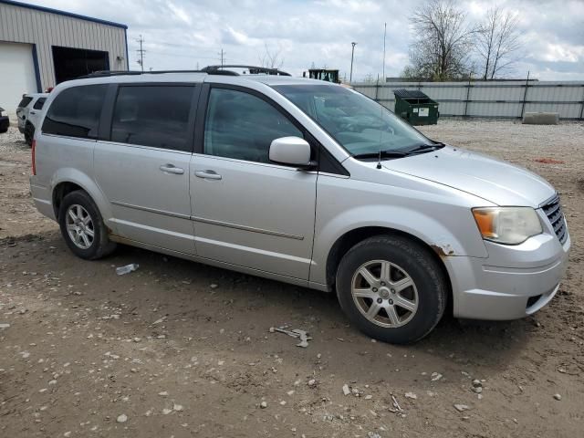 2010 Chrysler Town & Country Touring