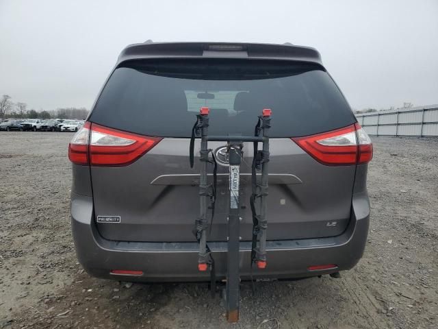 2015 Toyota Sienna LE