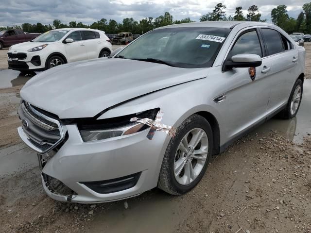 2018 Ford Taurus SEL