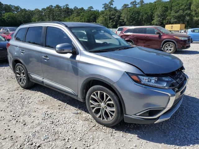 2016 Mitsubishi Outlander SE