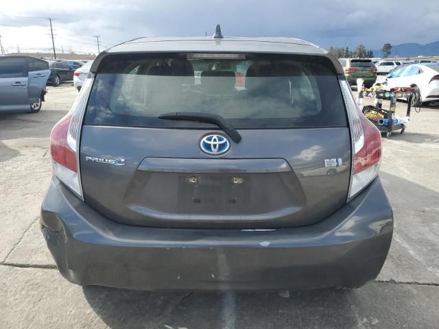 2016 Toyota Prius C