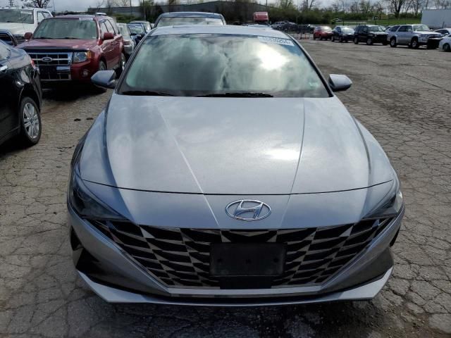 2022 Hyundai Elantra SEL