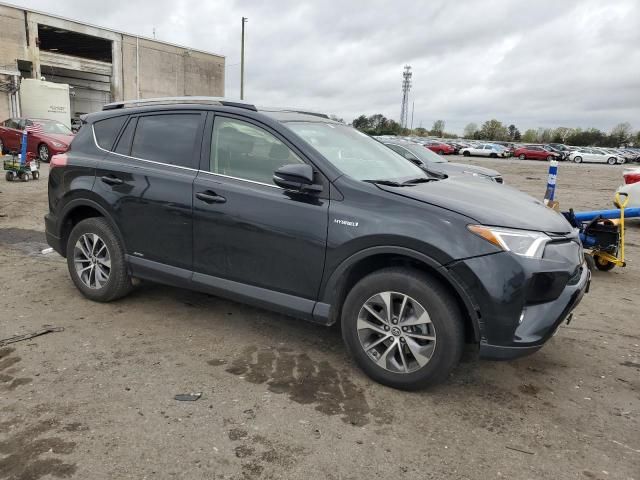 2017 Toyota Rav4 HV LE