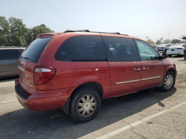 2006 Chrysler Town & Country Touring