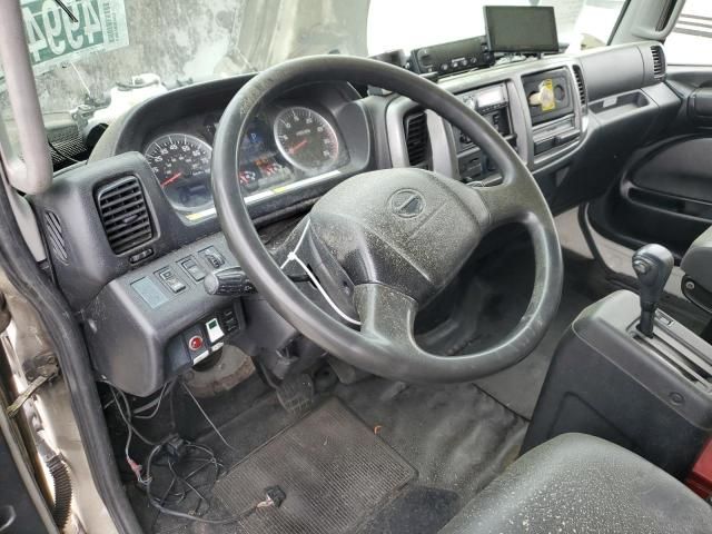 2014 Hino 258 268