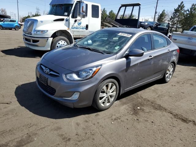 2013 Hyundai Accent GLS