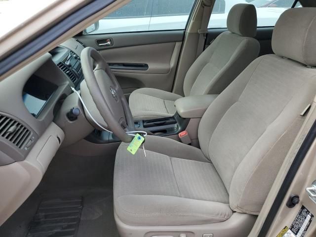 2005 Toyota Camry LE