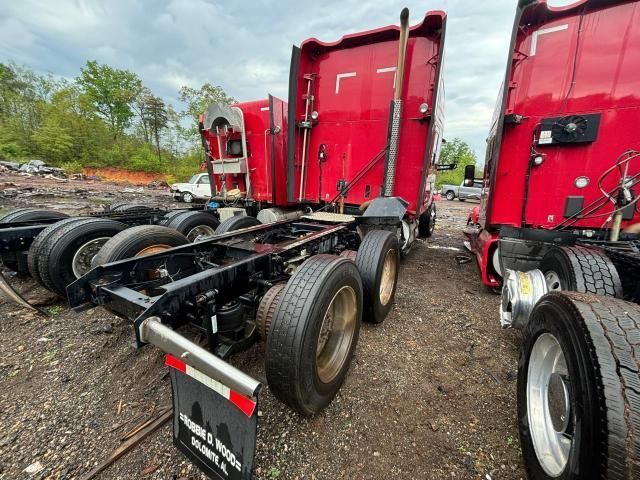 2016 Kenworth Construction T680