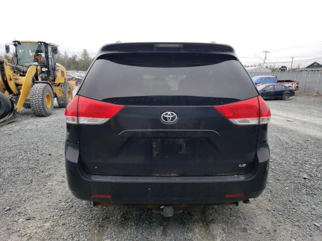 2012 Toyota Sienna LE