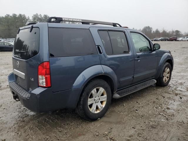 2006 Nissan Pathfinder LE