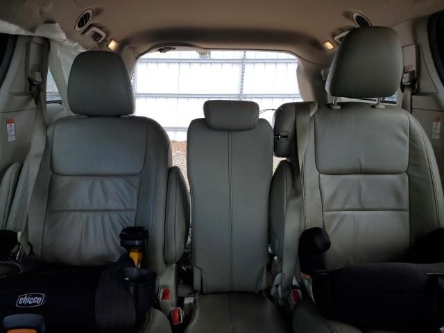 2015 Toyota Sienna XLE