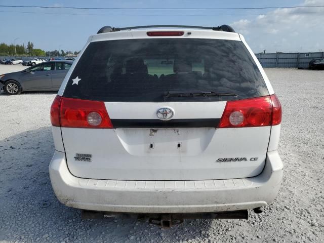 2006 Toyota Sienna CE