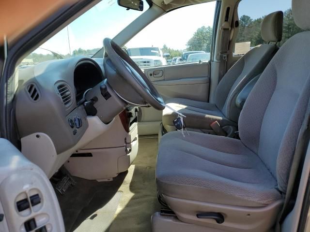 2007 Chrysler Town & Country LX