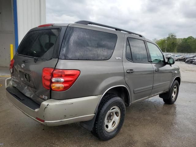 2004 Toyota Sequoia SR5