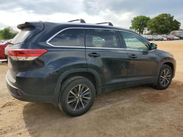 2018 Toyota Highlander SE