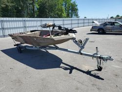 Salvage boats for sale at Dunn, NC auction: 2020 Boat Marine Trailer