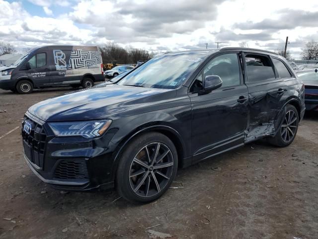 2021 Audi SQ7 Premium Plus