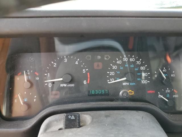 2000 Jeep Wrangler / TJ Sport