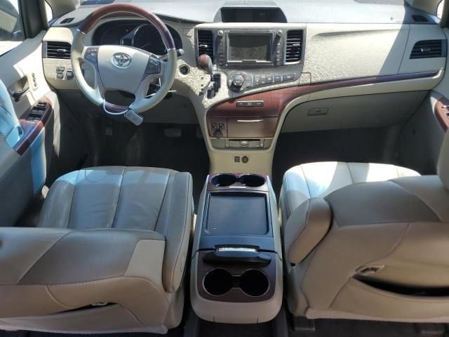 2011 Toyota Sienna XLE