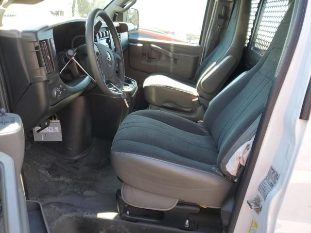 2020 Chevrolet Express G2500