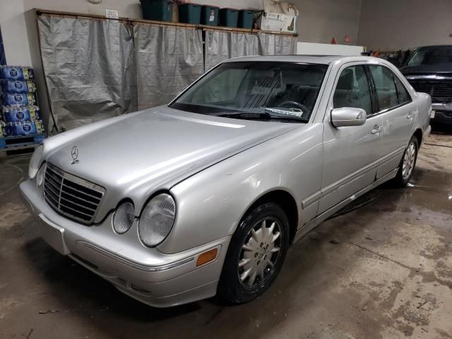 2000 Mercedes-Benz E 320 4matic