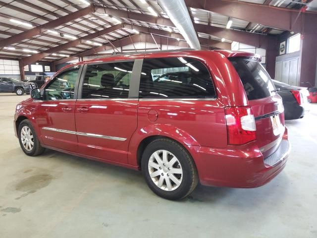 2016 Chrysler Town & Country Touring