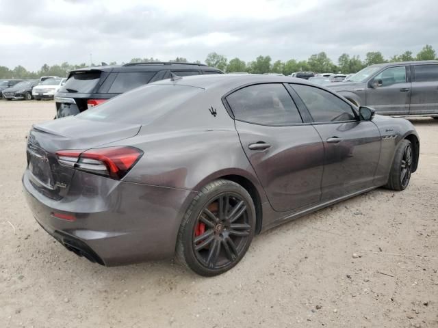 2022 Maserati Ghibli Modena