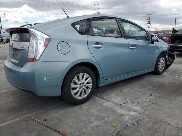 2014 Toyota Prius PLUG-IN