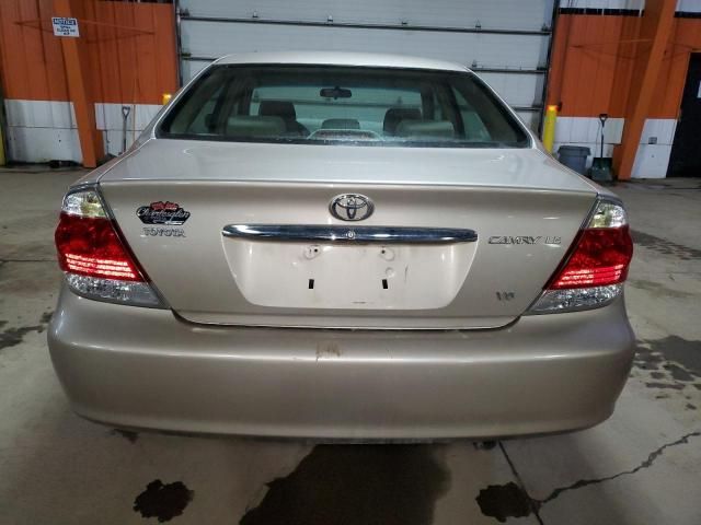 2005 Toyota Camry LE