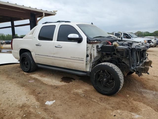 2011 Chevrolet Avalanche LTZ