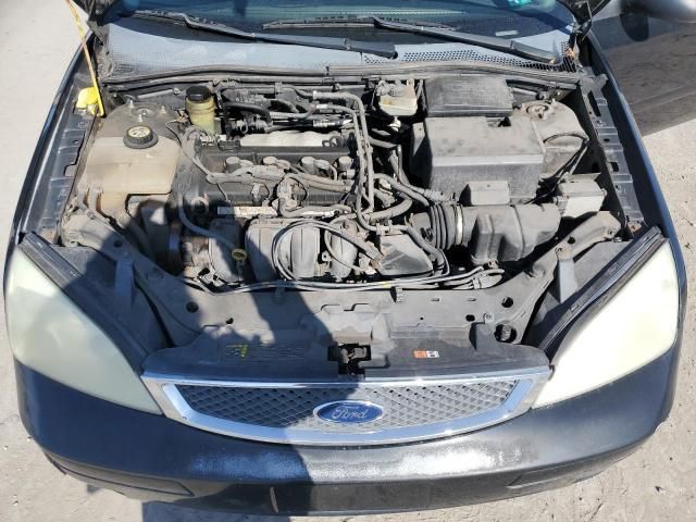 2005 Ford Focus ZX5