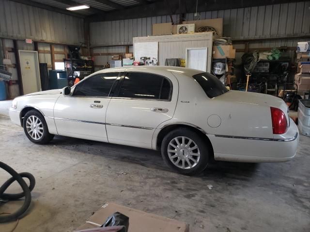 2007 Lincoln Town Car Signature