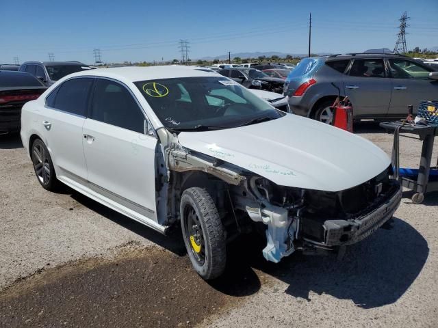 2017 Volkswagen Passat R-Line