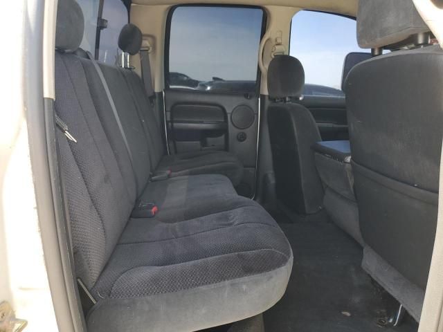 2005 Dodge RAM 2500 ST