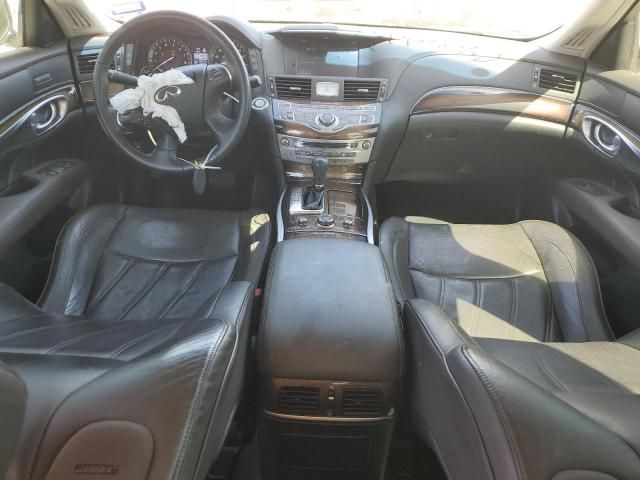 2015 Infiniti Q70 3.7