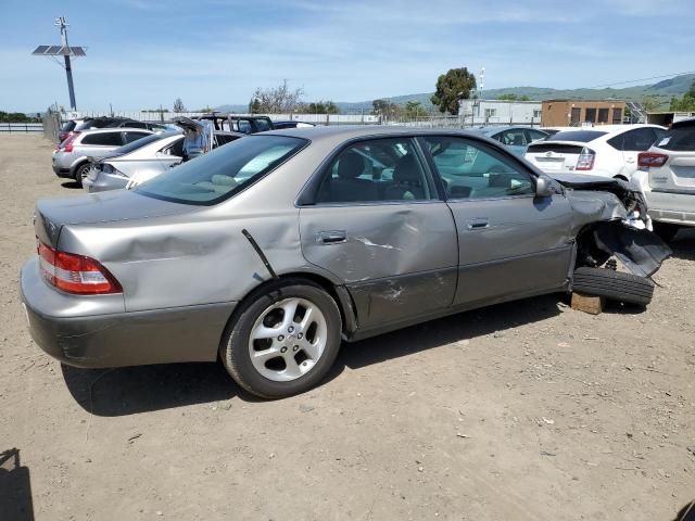 2000 Lexus ES 300