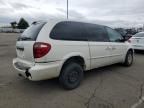 2002 Chrysler Town & Country LX