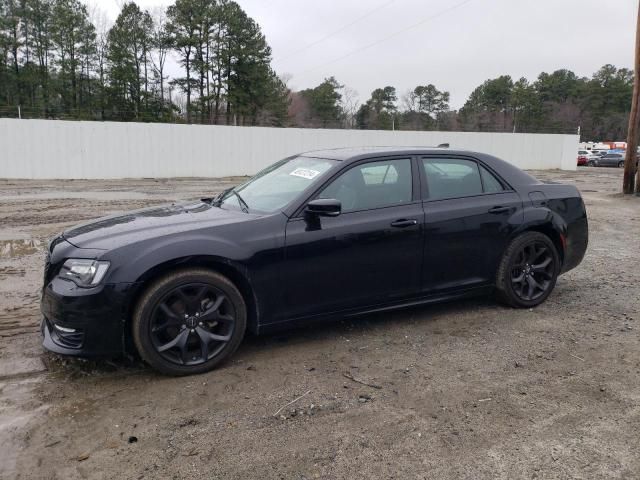 2022 Chrysler 300 Touring L