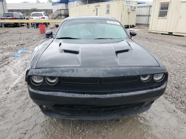 2015 Dodge Challenger SXT Plus