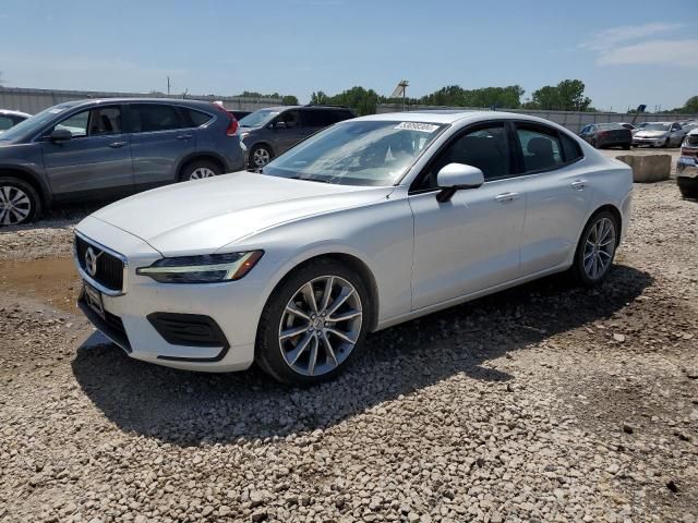 2020 Volvo S60 T5 Momentum