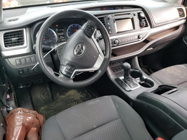 2019 Toyota Highlander LE