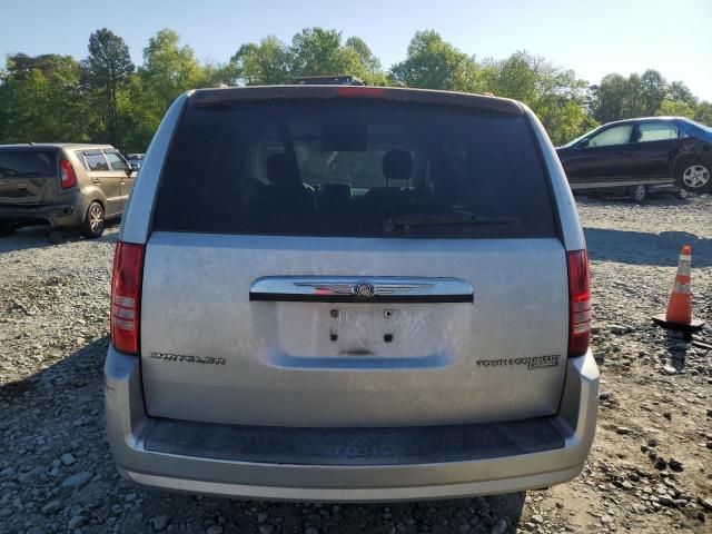 2009 Chrysler Town & Country Touring