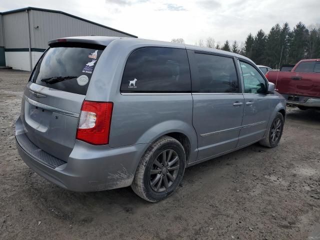 2015 Chrysler Town & Country S