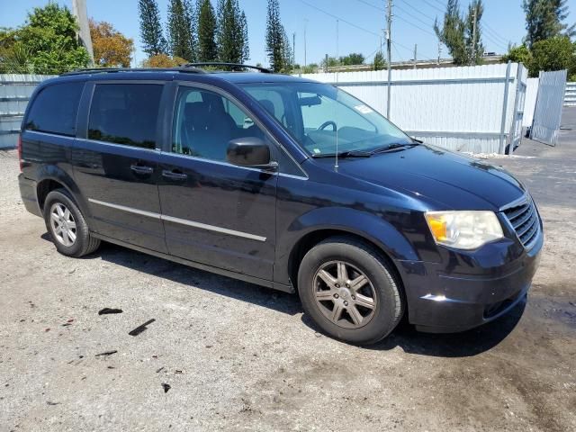 2010 Chrysler Town & Country Touring Plus