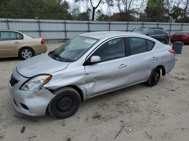 2012 Nissan Versa S