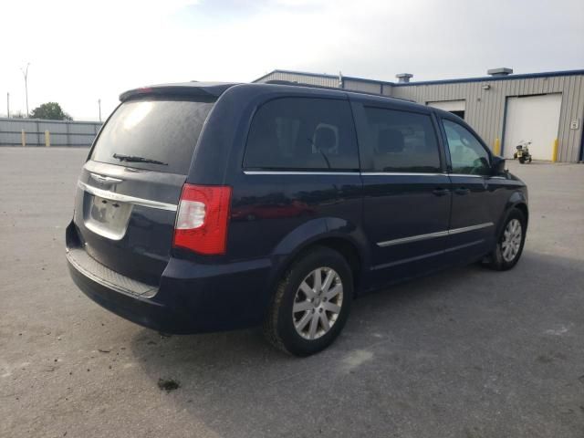 2013 Chrysler Town & Country Touring